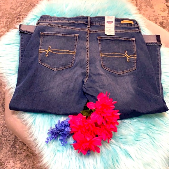 NEW! Levi’s Denizen Modern Cuff Capri Sz 16 - Picture 4 of 7